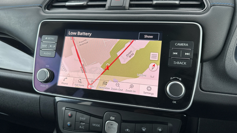 Nissan LEAF 110kW N-Connecta 39kWh 5dr Auto Electric Hatchback